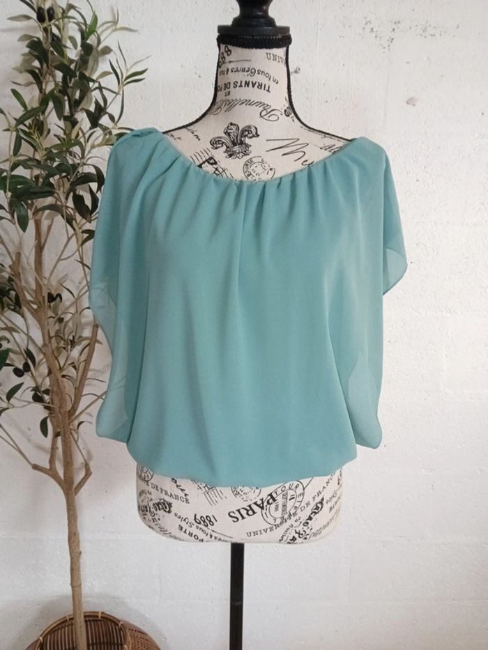 🍀 Blouse vert/ turquoise fluide taille M