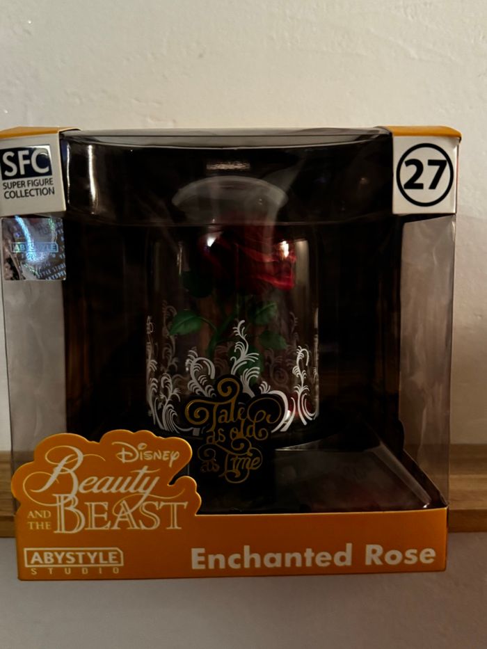 Figurine Disney rose enchantée la belle et la bête - photo numéro 2