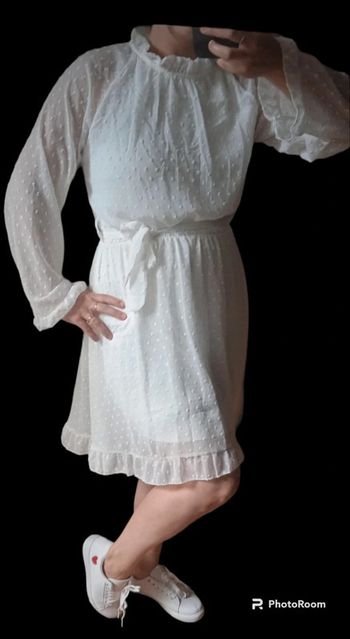 Robe blanche neuve