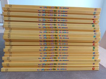 Lot de 25 livres abécédaires