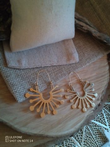 Créoles soleils dorés