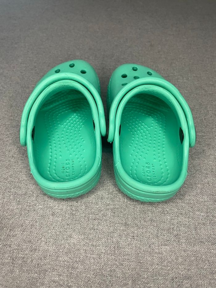 Crocs bébé – Taille 20 – Très bon état - photo numéro 7