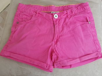 joli short Eliane et Léna 12 ans