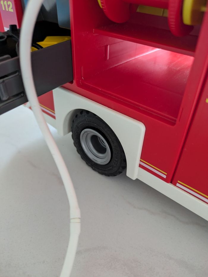 Camion de pompier Playmobil 9464 - photo numéro 7