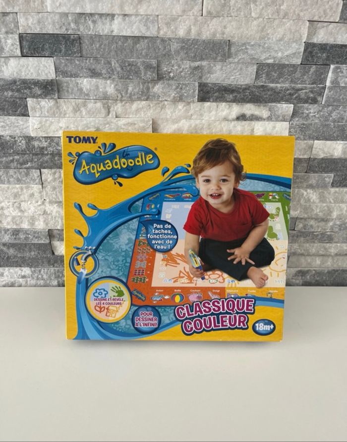 Aquadoodle