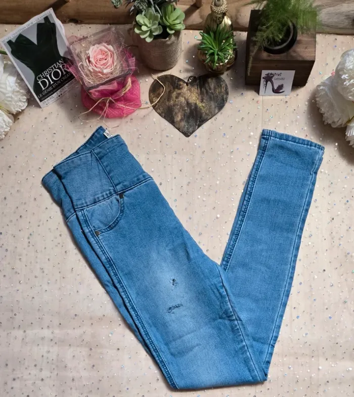 Jean’s Jennyfer taille 34 - photo numéro 6