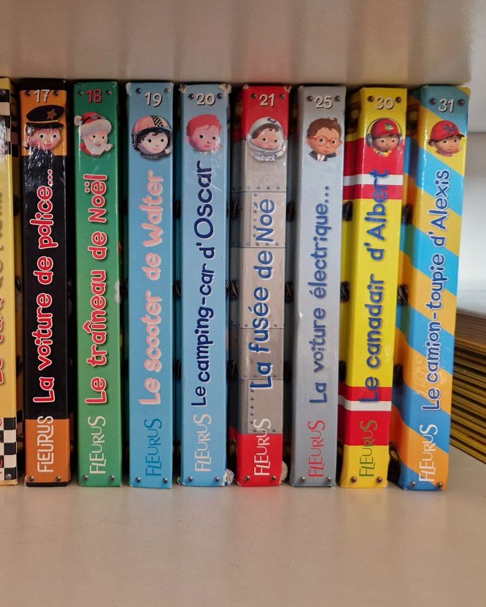 Lot 24 livres p'tit garçon - photo numéro 3