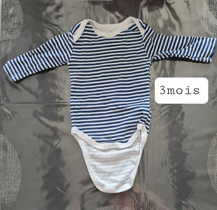 Lots body 6 mois - photo numéro 4