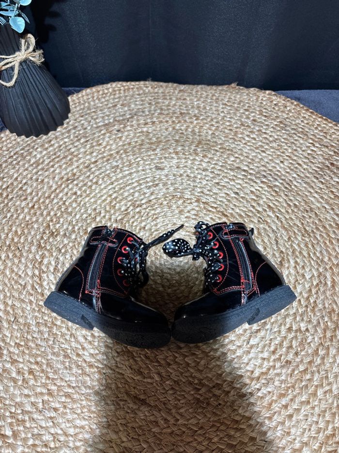 Bottes minnie fille pointure 22 - photo numéro 7