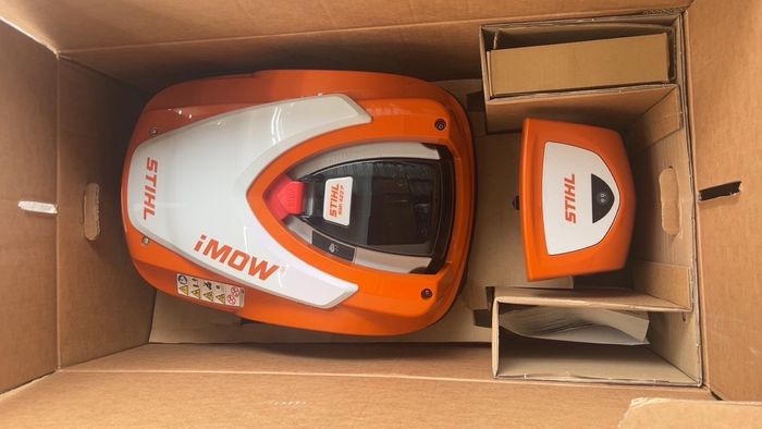 Tondeuse robotisée | [NOUVEAU] Stihl iMow RMI 422 P avec station d'accueil - photo numéro 2