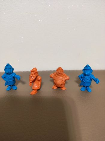 lot figurines bonbon isigny 1969