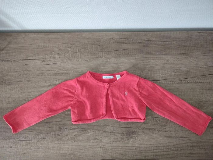 Gilet court / boléro obaibi 18 mois rose / corail