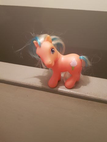 Poney hasbro 