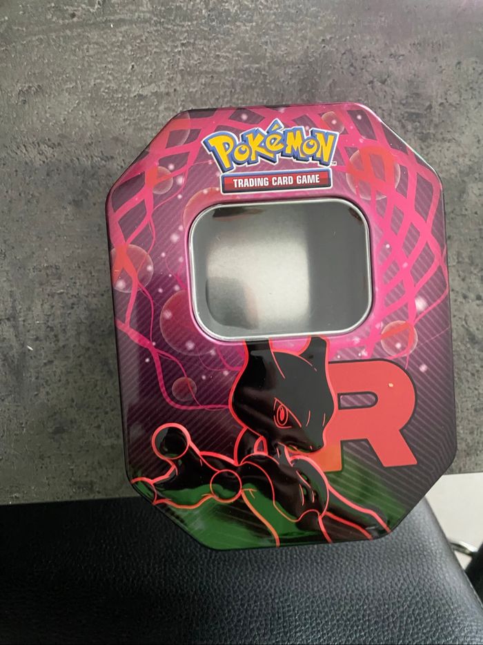 Pokébox Mewtwo et carte Mewtwo 216