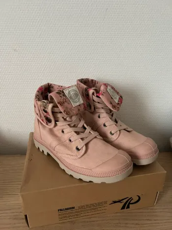 Basket palladium rose à fleur 🌸 💗