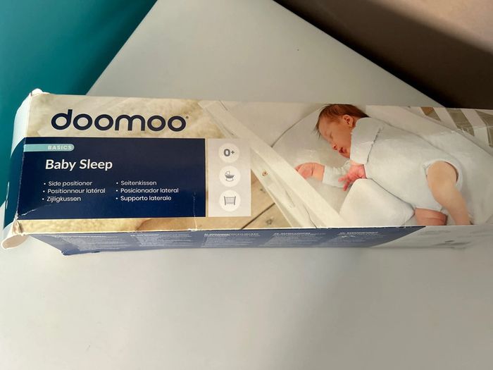 Doomoo maintien bébé sur le côté en toute sécurité - photo numéro 4