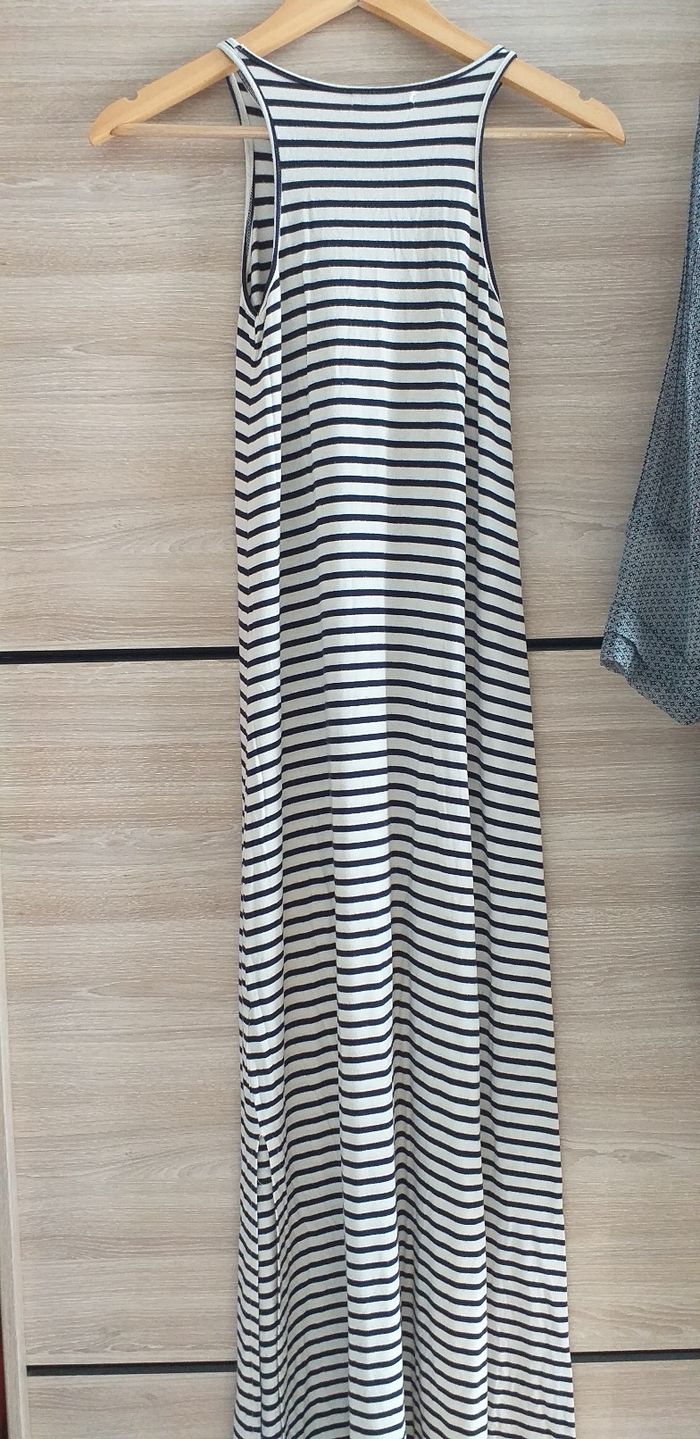 Robe sans manche à rayures - photo numéro 2