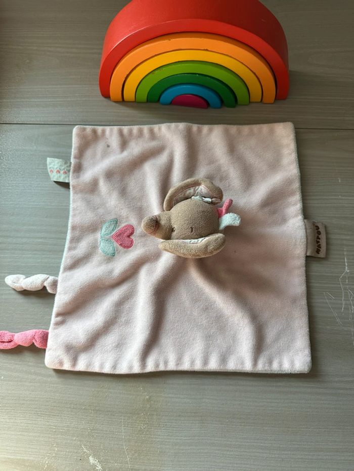 doudou éléphant plat rose Nattou  collection charlotte et Rose - photo numéro 4