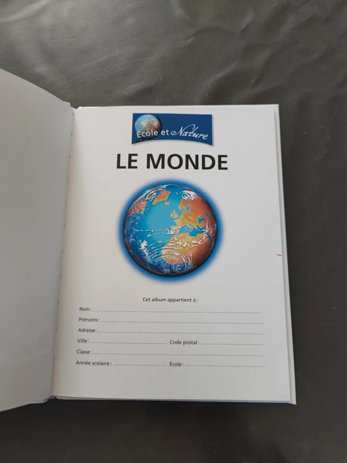 Livre le monde - photo numéro 4
