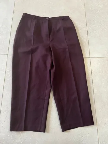 Pantalon bordeaux Damart, très bon état, 38x84cm