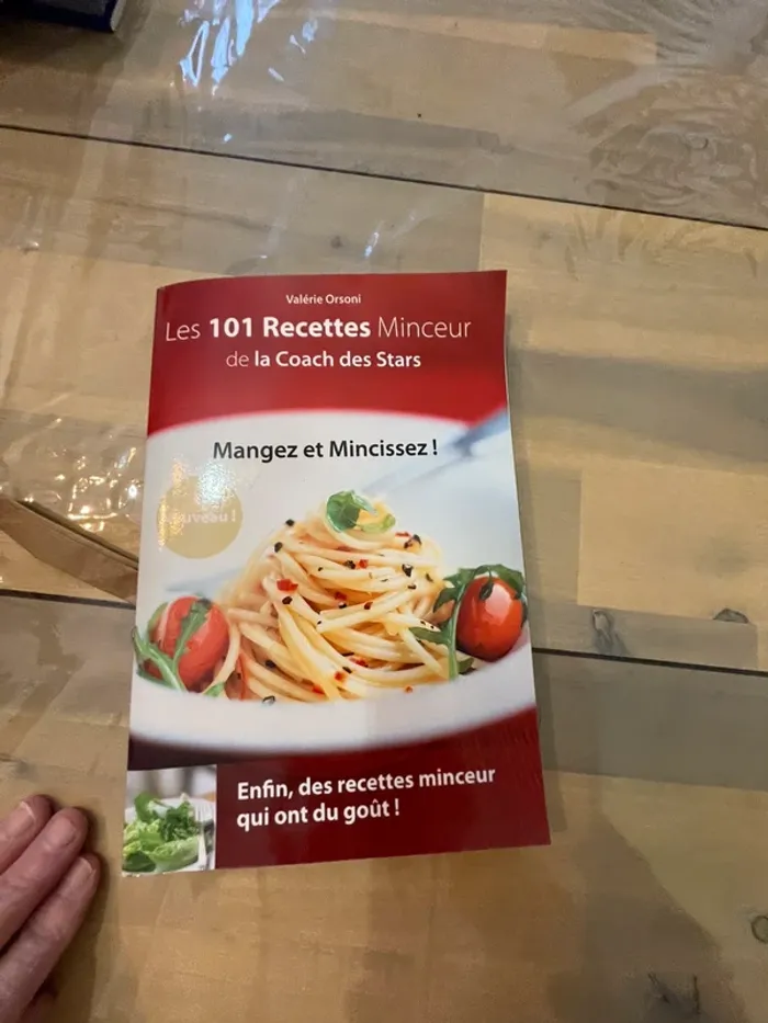 Livre de cuisine « Les 101 recettes Minceur de la Coach des Stars »