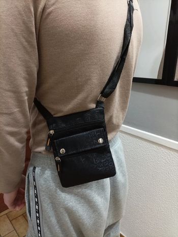 Sacoche homme noire 18/14cm TB