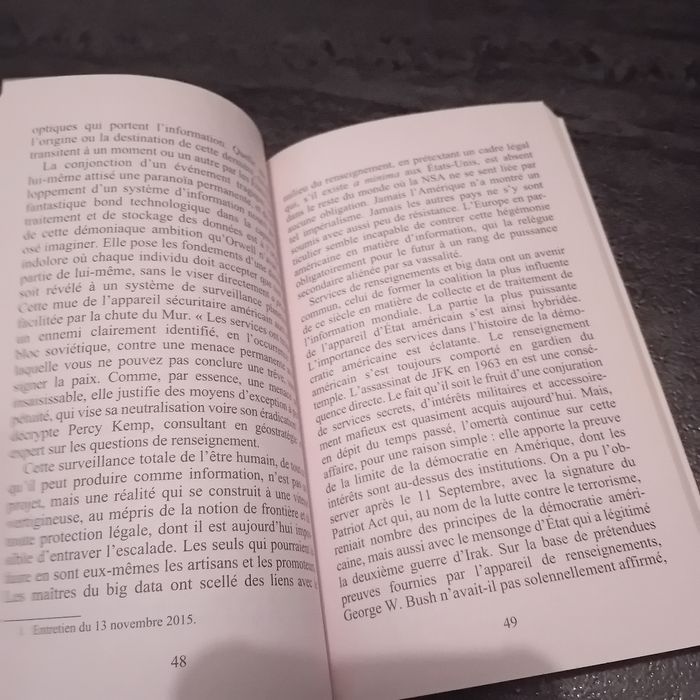 Livre NU - photo numéro 3