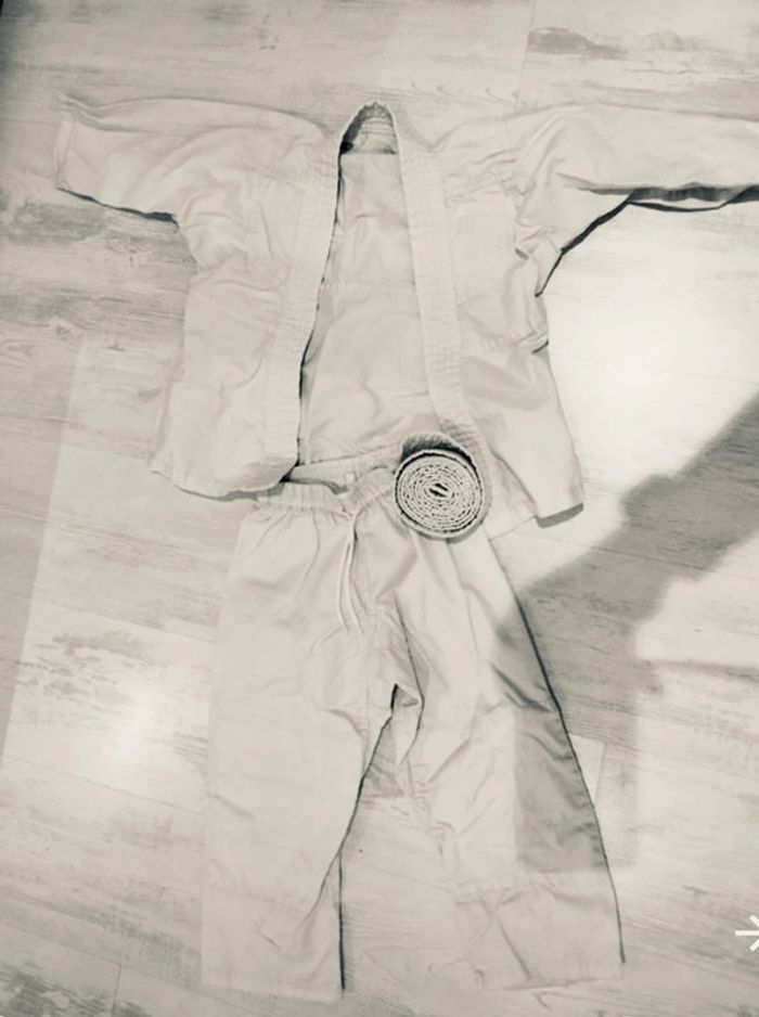 Kimono Judo/karaté 100cm - photo numéro 2