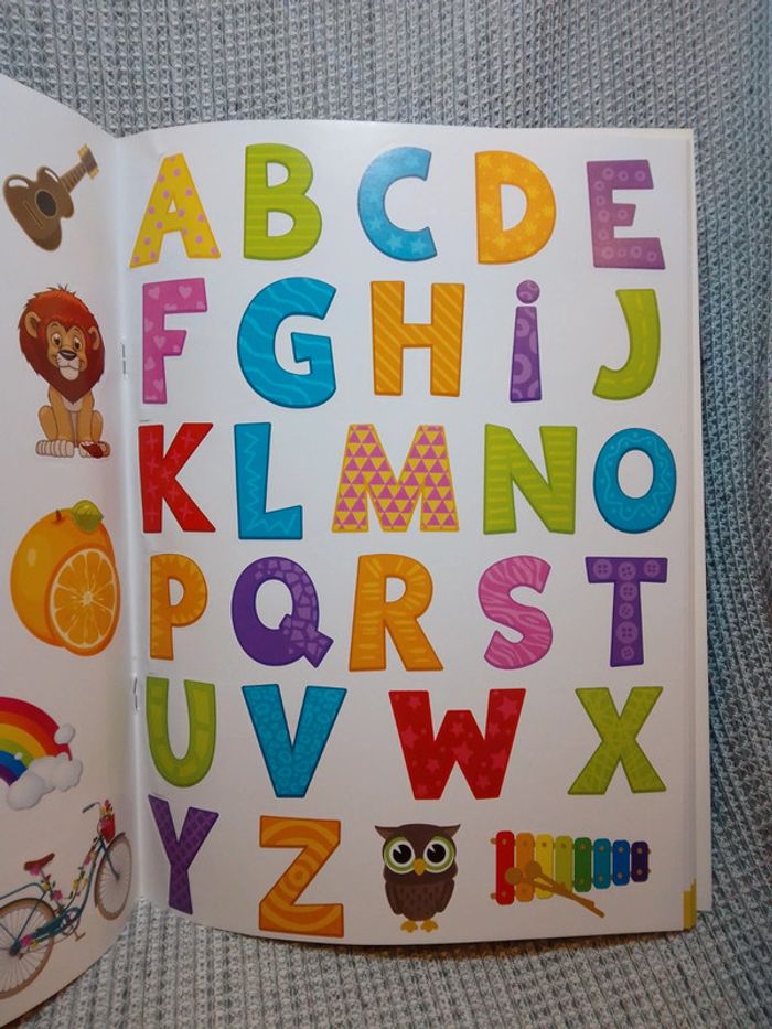 L'alphabet - livre d'activités avec autocollants - photo numéro 6