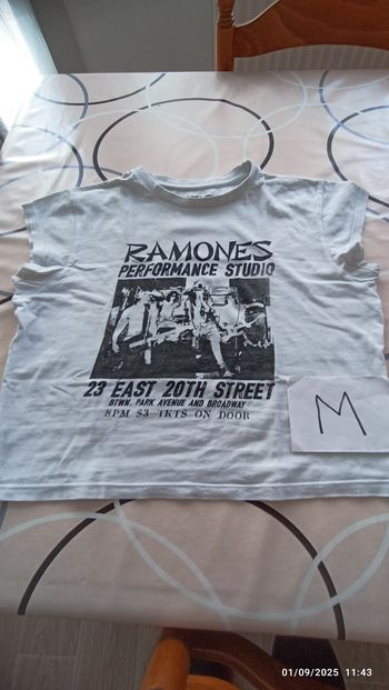 T-shirt court fille M Ramones blanc