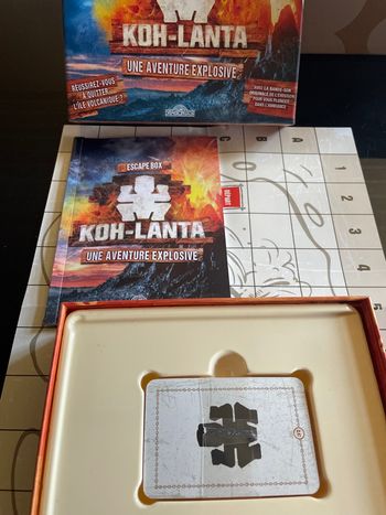 Jeu Escape Box Koh-Lanta - Une aventure explosive - Complet
