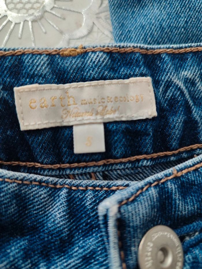 Jean jambe larges - photo numéro 3