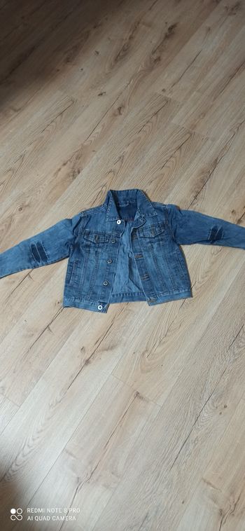 Veste en jeans okaidi 6 ans