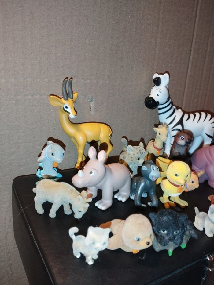 Lot de figurines d'animaux en feutrine douce et plastique - photo numéro 2