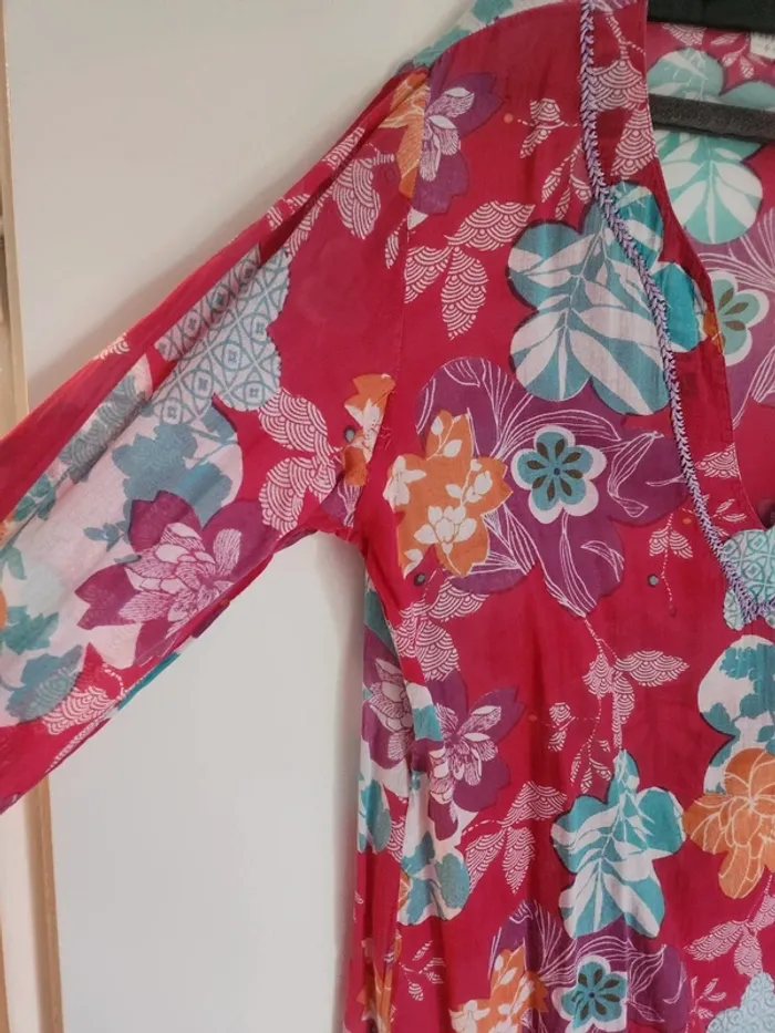 Jolie blouse colorée été col V taille s/m Lara Ethnics - photo numéro 3