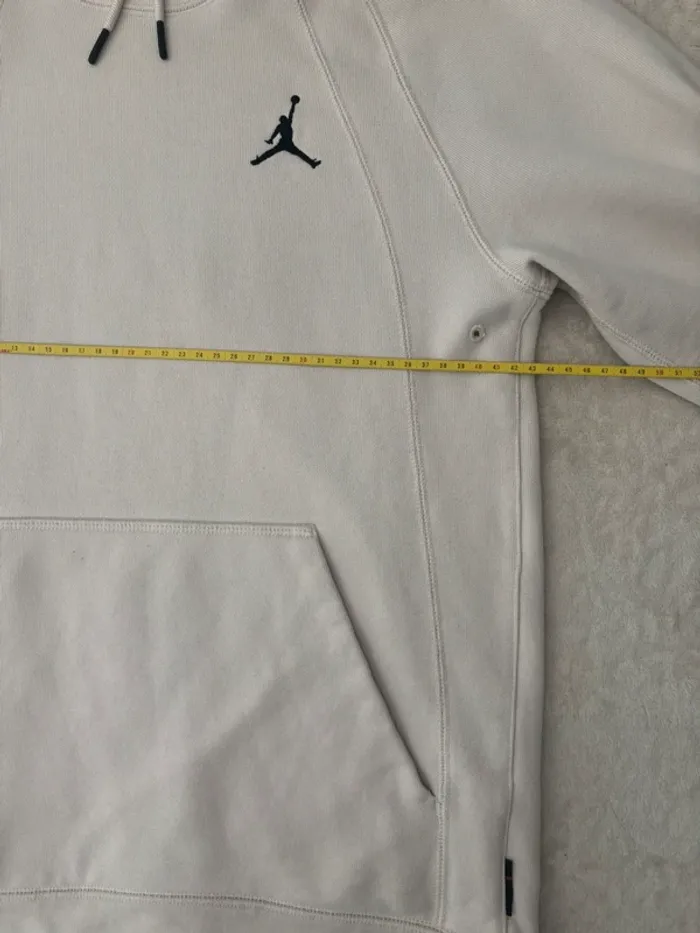 Sweat à capuche Jordan taille S - photo numéro 5