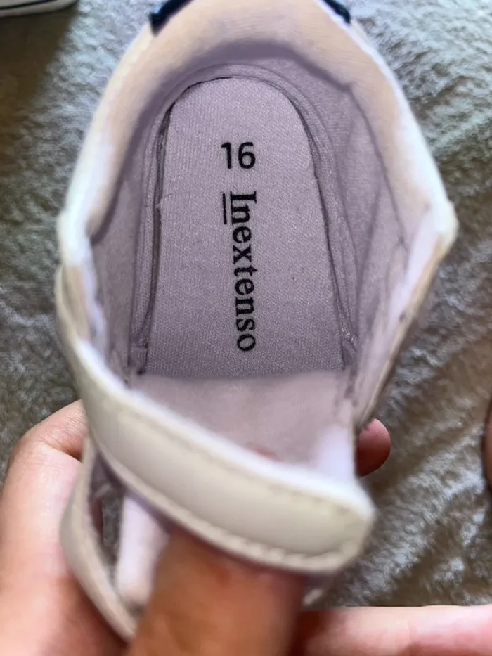 Petite chaussures - photo numéro 2
