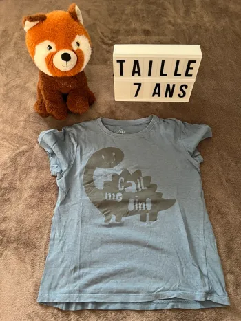 Tee shirt 7/8 ans