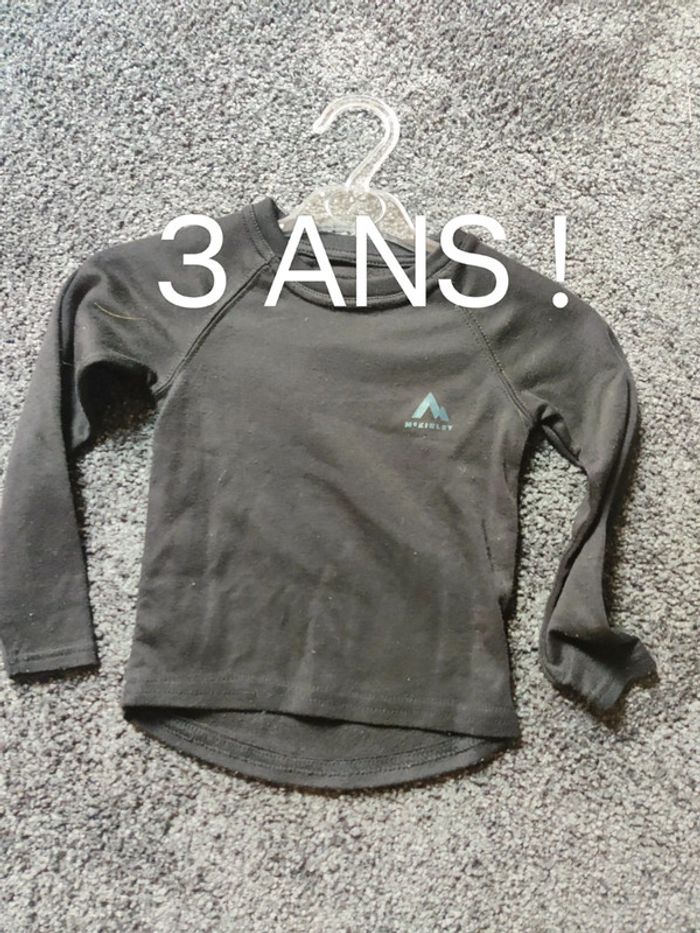 T-shirt 3 ans.