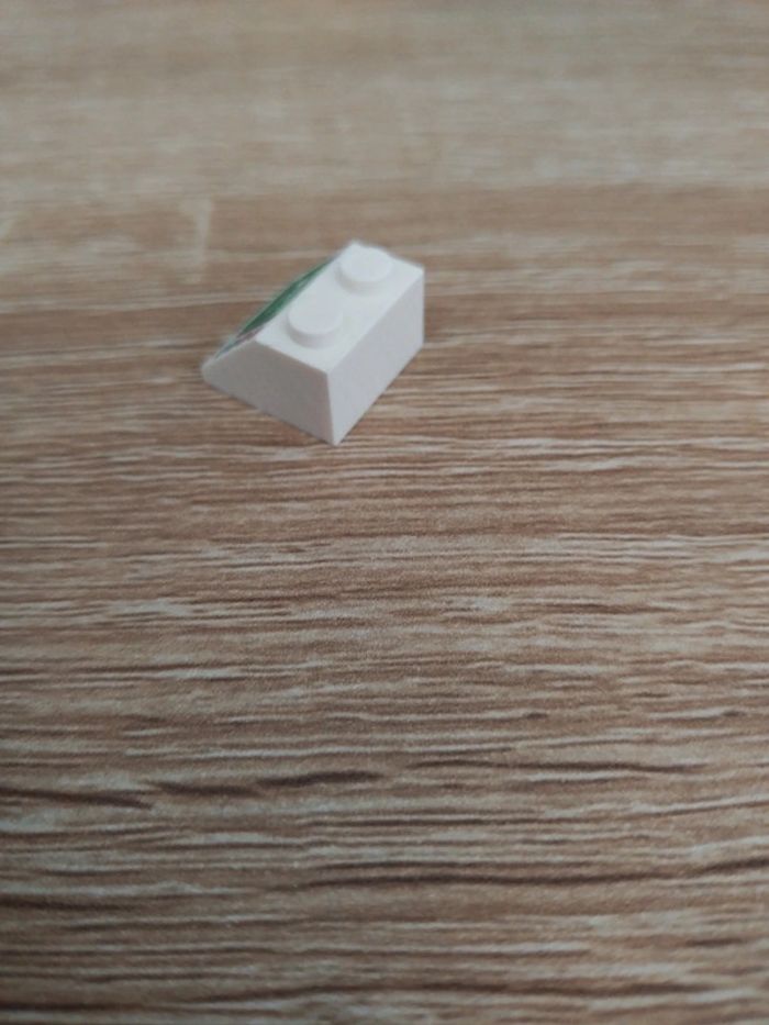 Lego tuile 2x2 pente - photo numéro 3