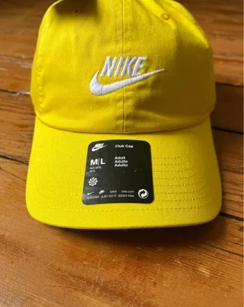 Casquette Nike jaune