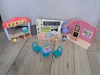 Lot bluey : marché + glacier + bar a jus