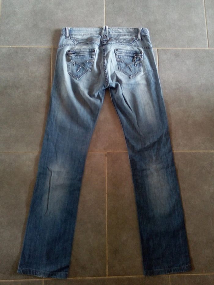 Jean taille 39 - photo numéro 3