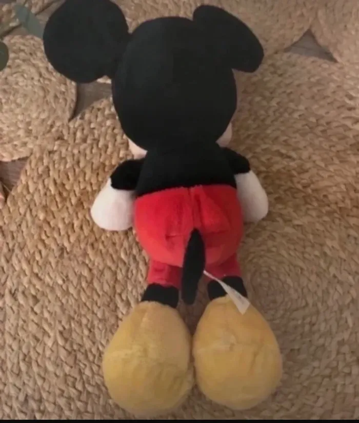 Peluche Mickey neuve - photo numéro 3