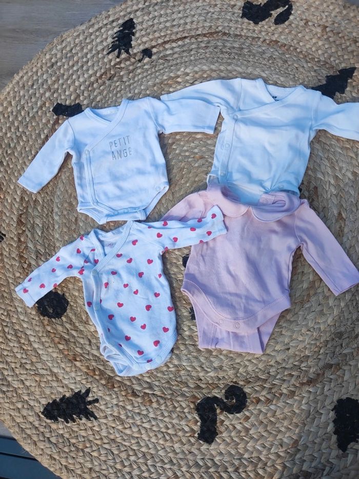 Lot de 4 bodys manches longues fille
