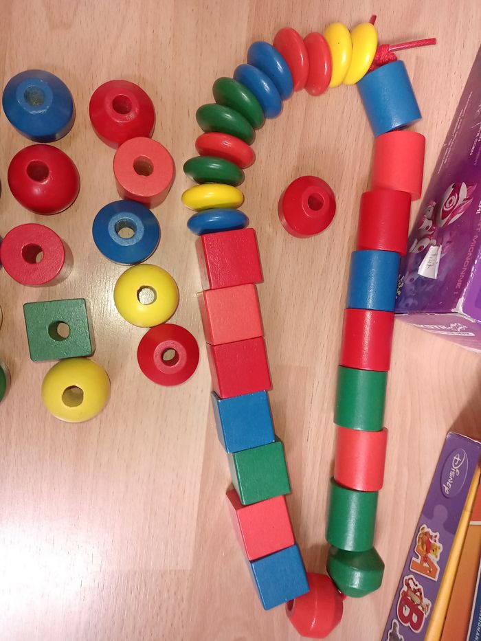 50 perles géantes avec collier et sa boîte de rangement Complet - photo numéro 6