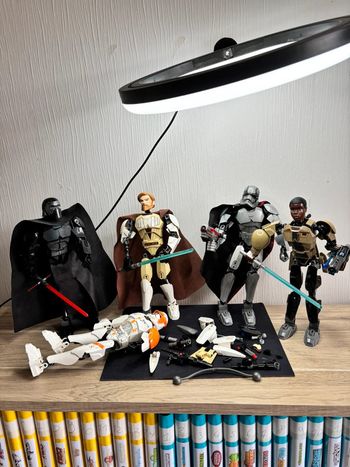 Lot grandes figurines stars wars lego et accessoires pièces détachées