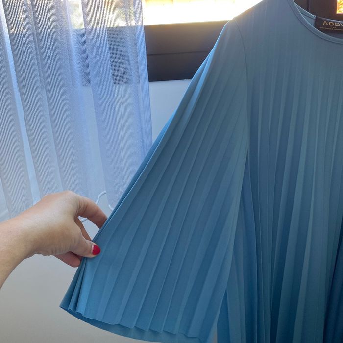 Robe pour un dîner - photo numéro 3