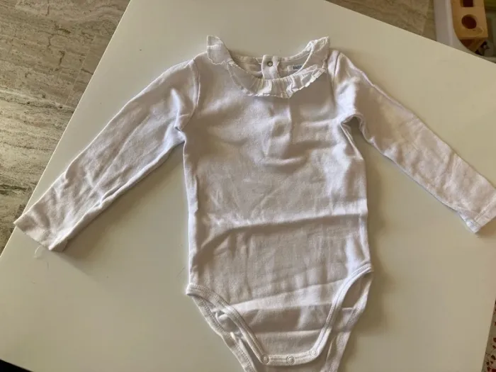 Body blanc à col fantaisie, 18 mois