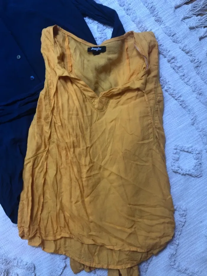 Lot 2 blouses - photo numéro 2